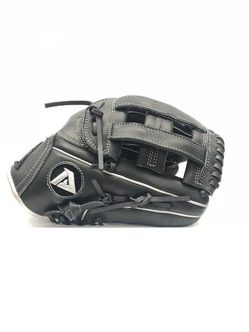 AMO 102 Akadema's baseball gloves uses torino leather