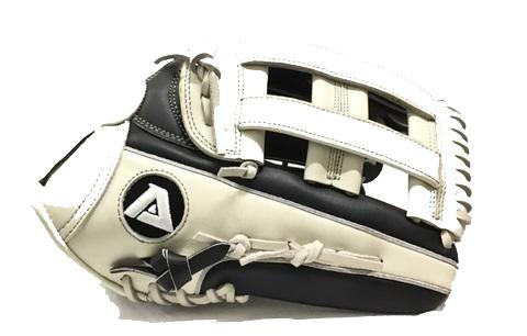 ACM 39 Akadema's newest glove 