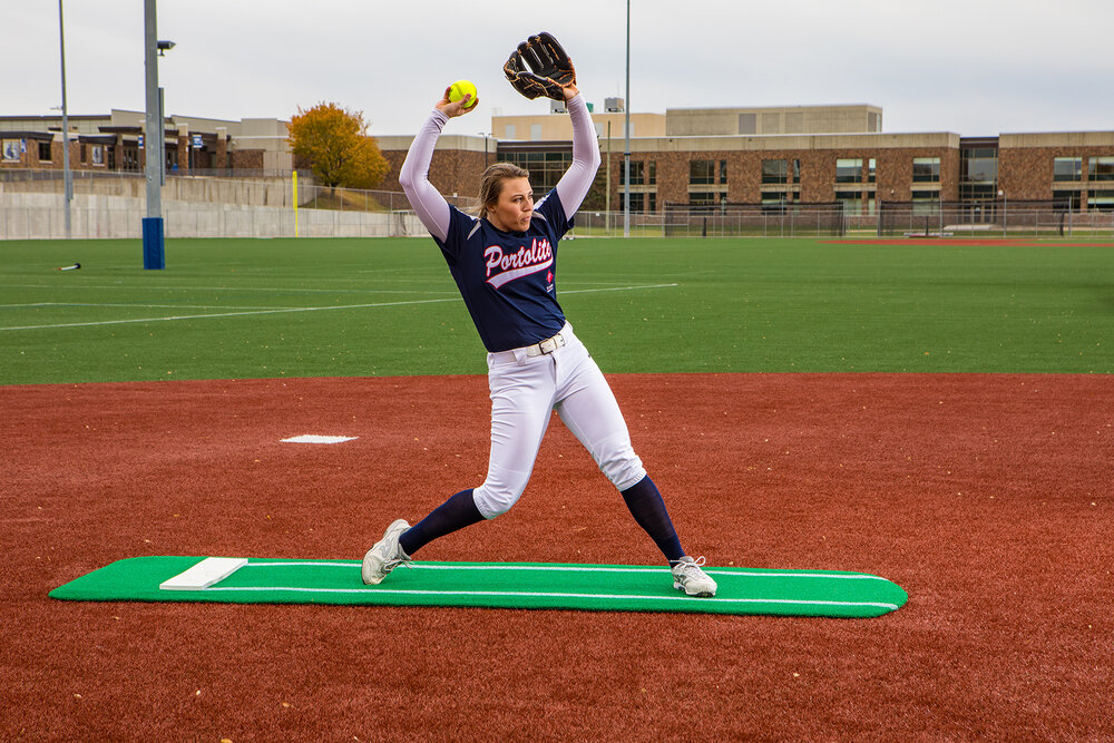 PRO SPIKED SOFTBALL MAT PRO SPIKED SOFTBALL MAT